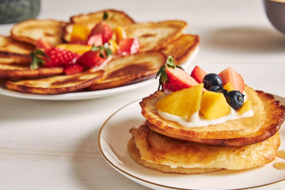  pancakes-with-fruits-top