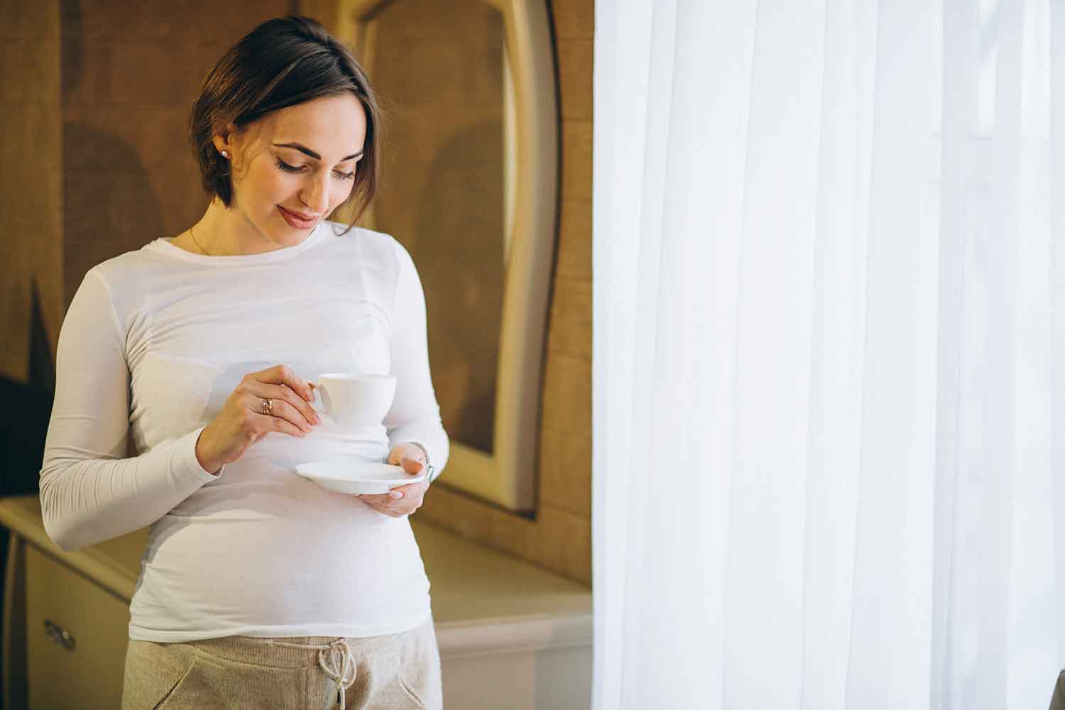  خوردن دوغ در بارداری | مزایا و موارد مهم